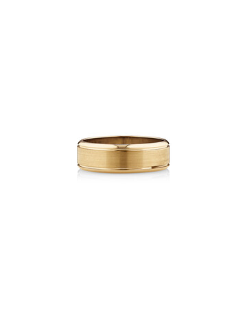 Men's Wedding Band in 10kt Yellow Gold Men's Wedding Band in 10kt Yellow Gold