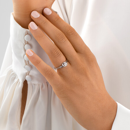 Promise Ring with Diamonds in 10kt White Gold Promise Ring with Diamonds in 10kt White Gold