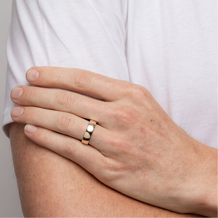Half Round Wedding Band in 10kt Yellow Gold Half Round Wedding Band in 10kt Yellow Gold