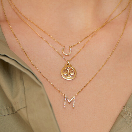 Libra Zodiac Pendant with Chain in 10kt Yellow Gold Libra Zodiac Pendant with Chain in 10kt Yellow Gold