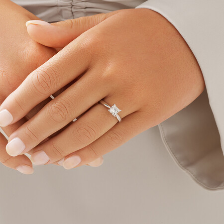 Certified Solitaire Engagement Ring with 1 Carat TW Diamond in 18kt White Gold Certified Solitaire Engagement Ring with 1 Carat TW Diamond in 18kt White Gold
