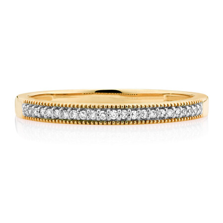Wedding Band with Diamonds in 10kt Yellow Gold Wedding Band with Diamonds in 10kt Yellow Gold
