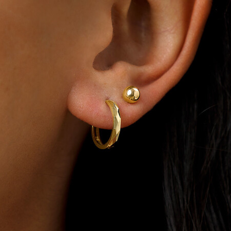 Hoop Earrings in 10ct Yellow Gold Hoop Earrings in 10ct Yellow Gold