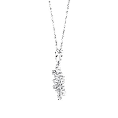 Snowflake Pendant with Diamonds in Sterling Silver Snowflake Pendant with Diamonds in Sterling Silver
