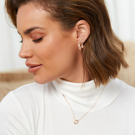 Circle Necklace With 0.12 Carat TW Diamonds In 10ct Rose Gold Circle Necklace With 0.12 Carat TW Diamonds In 10ct Rose Gold