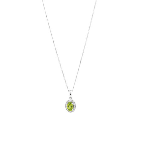 Halo Pendant with Peridot and 0.04 TW of Diamonds in Sterling Silver Halo Pendant with Peridot and 0.04 TW of Diamonds in Sterling Silver