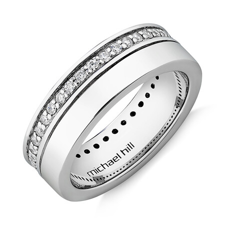 Ring with Cubic Zirconia in Sterling Silver Ring with Cubic Zirconia in Sterling Silver