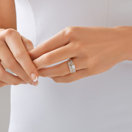 Bridal Set with 1 Carat TW of Diamonds in 14kt Yellow/White Gold Bridal Set with 1 Carat TW of Diamonds in 14kt Yellow/White Gold