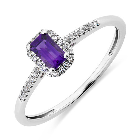 Ring with Amethyst & Diamonds in 10ct White Gold Ring with Amethyst & Diamonds in 10ct White Gold