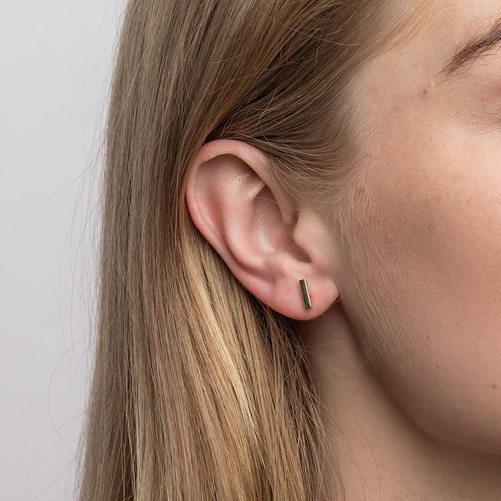 michael hill gold stud earrings