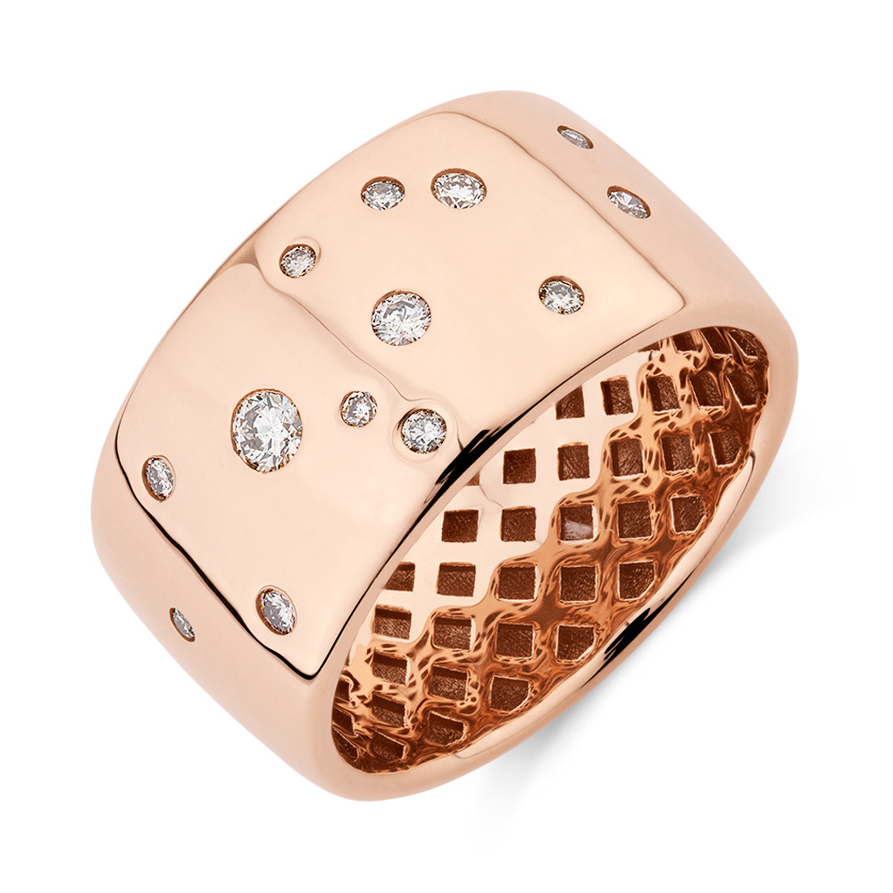 Hammer Set Barrel Ring with 0.25 Carat TW of Diamonds in 10ct Rose Gold