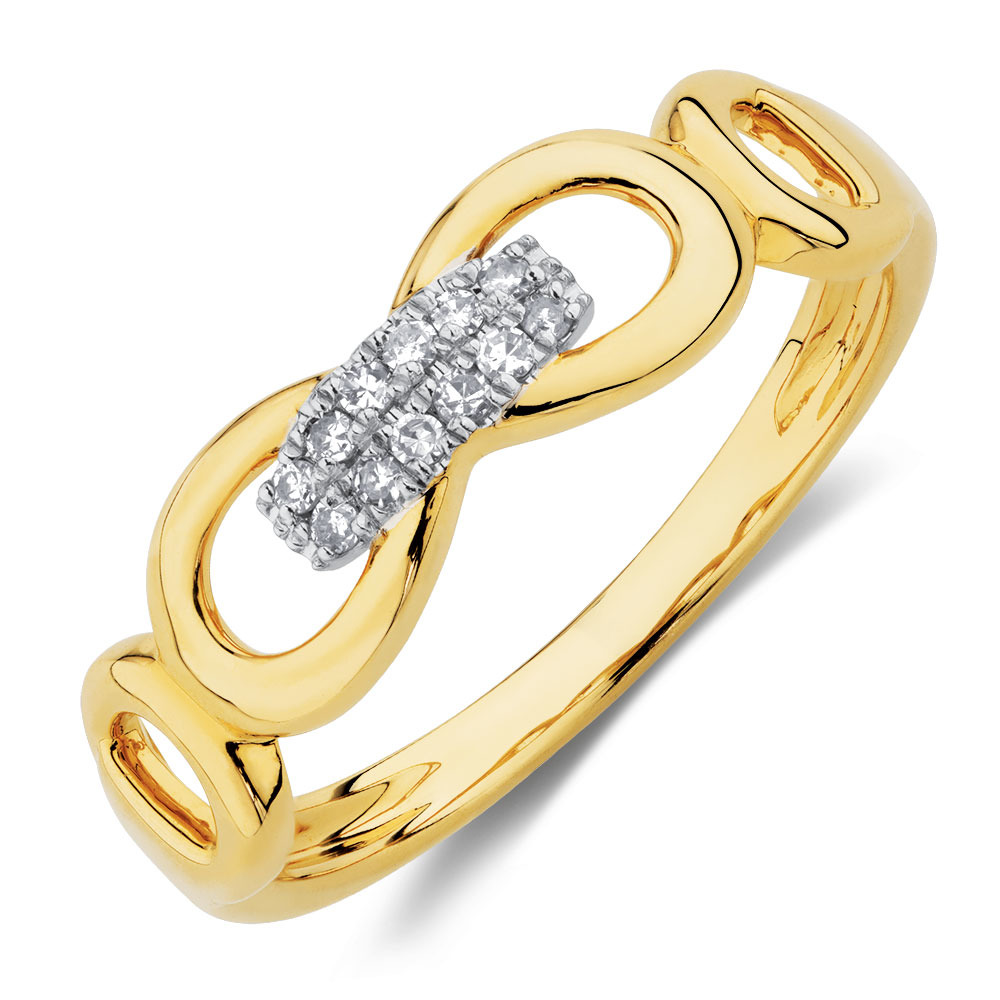 Link Ring with Diamonds in 10ct Yellow Gold
