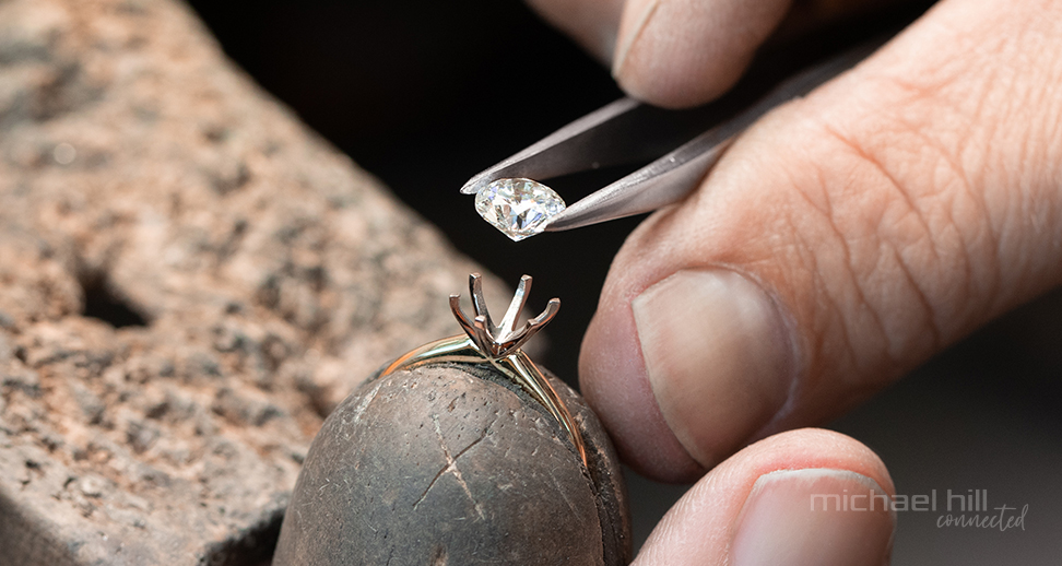 Behind the Craft: Michael Hill Solitaire Featuring Diamonds with the De Beers Code of Origin Behind the Craft: Michael Hill Solitaire Featuring Diamonds with the De Beers Code of Origin