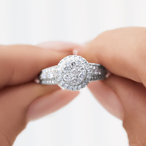 1 Carat Halo Ring 1 Carat Halo Ring
