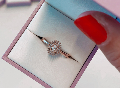Steph's rose gold promise ring Steph's rose gold promise ring