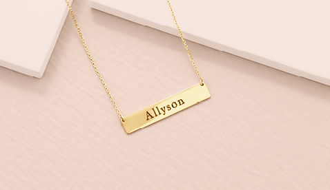 Engraved jewellery with first name Engraved jewellery with first name